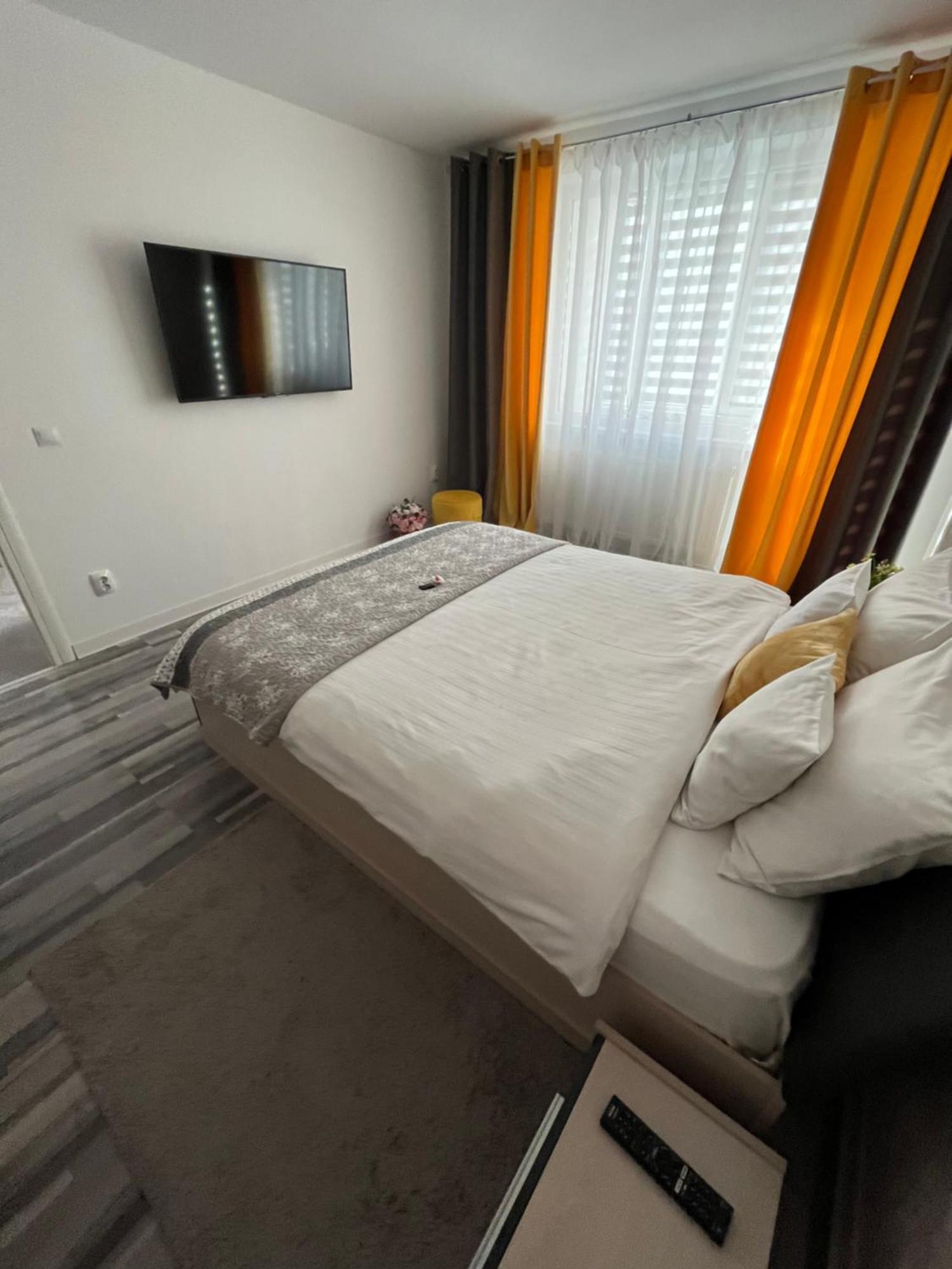 סיביו Luxury Apartment מראה חיצוני תמונה