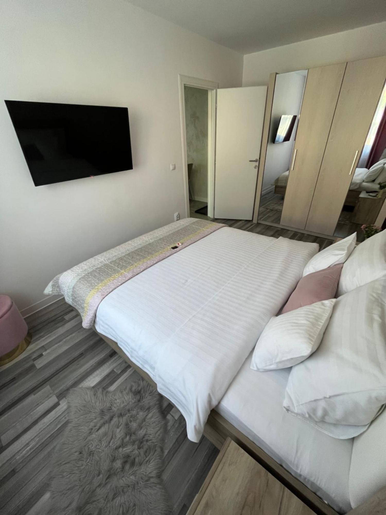 סיביו Luxury Apartment מראה חיצוני תמונה