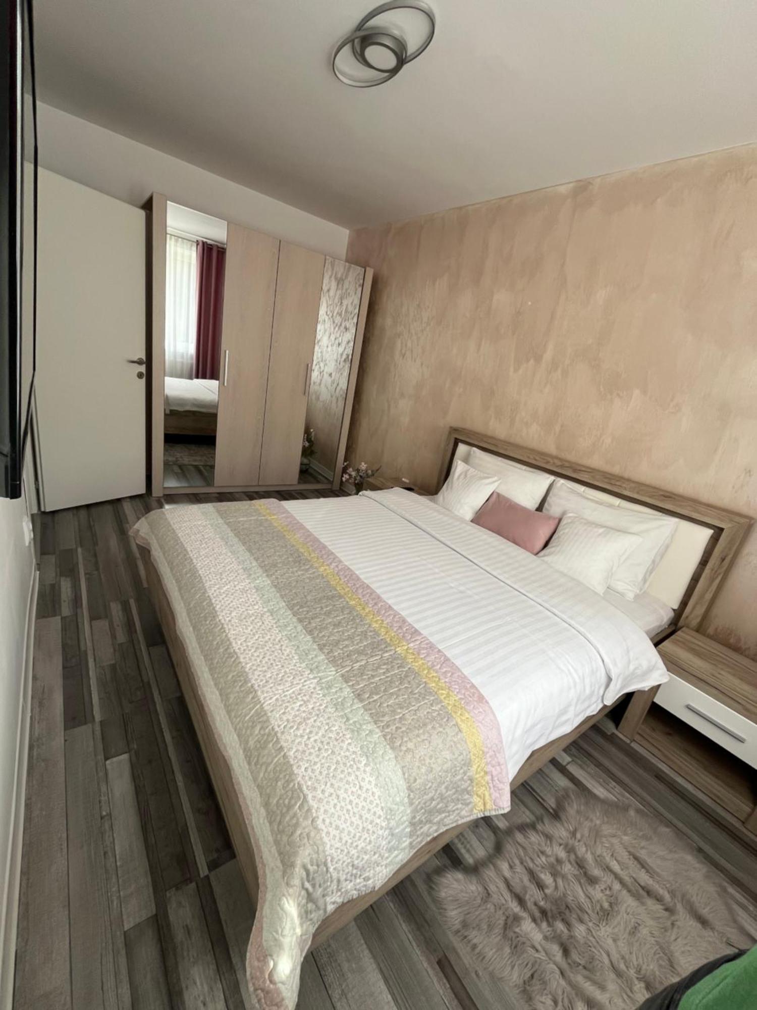 סיביו Luxury Apartment מראה חיצוני תמונה
