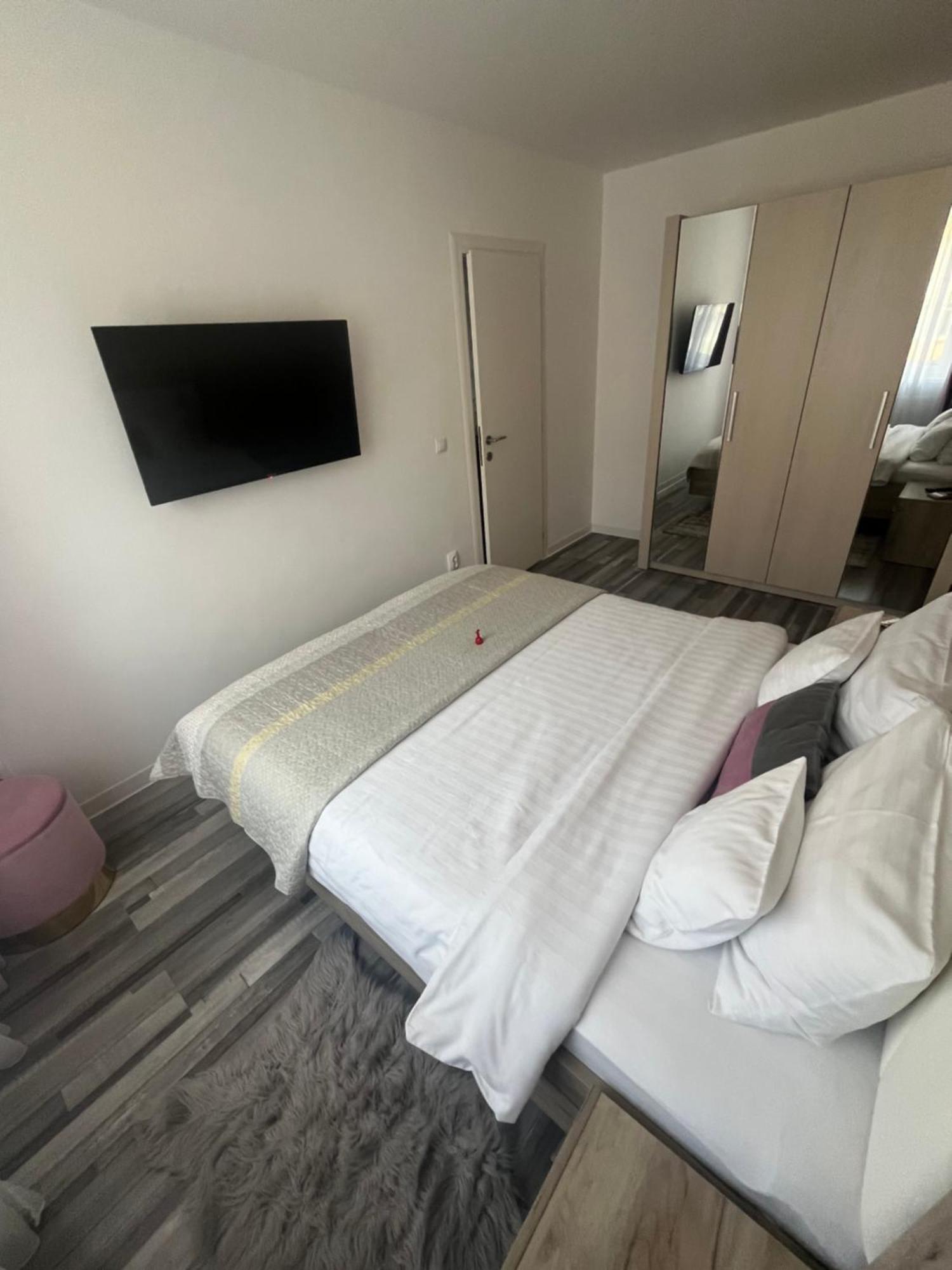 סיביו Luxury Apartment מראה חיצוני תמונה